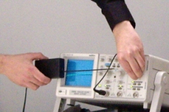 Frequency to signal as waves on an oscilloscope